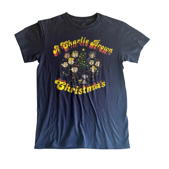 Peanuts Tops - Peanuts “A Charlie Brown Christmas” Graphic Tee – Size Small
